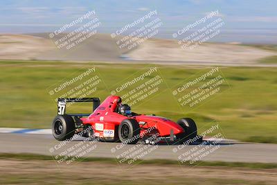 media/Mar-26-2023-CalClub SCCA (Sun) [[363f9aeb64]]/Group 2/Qualifying/